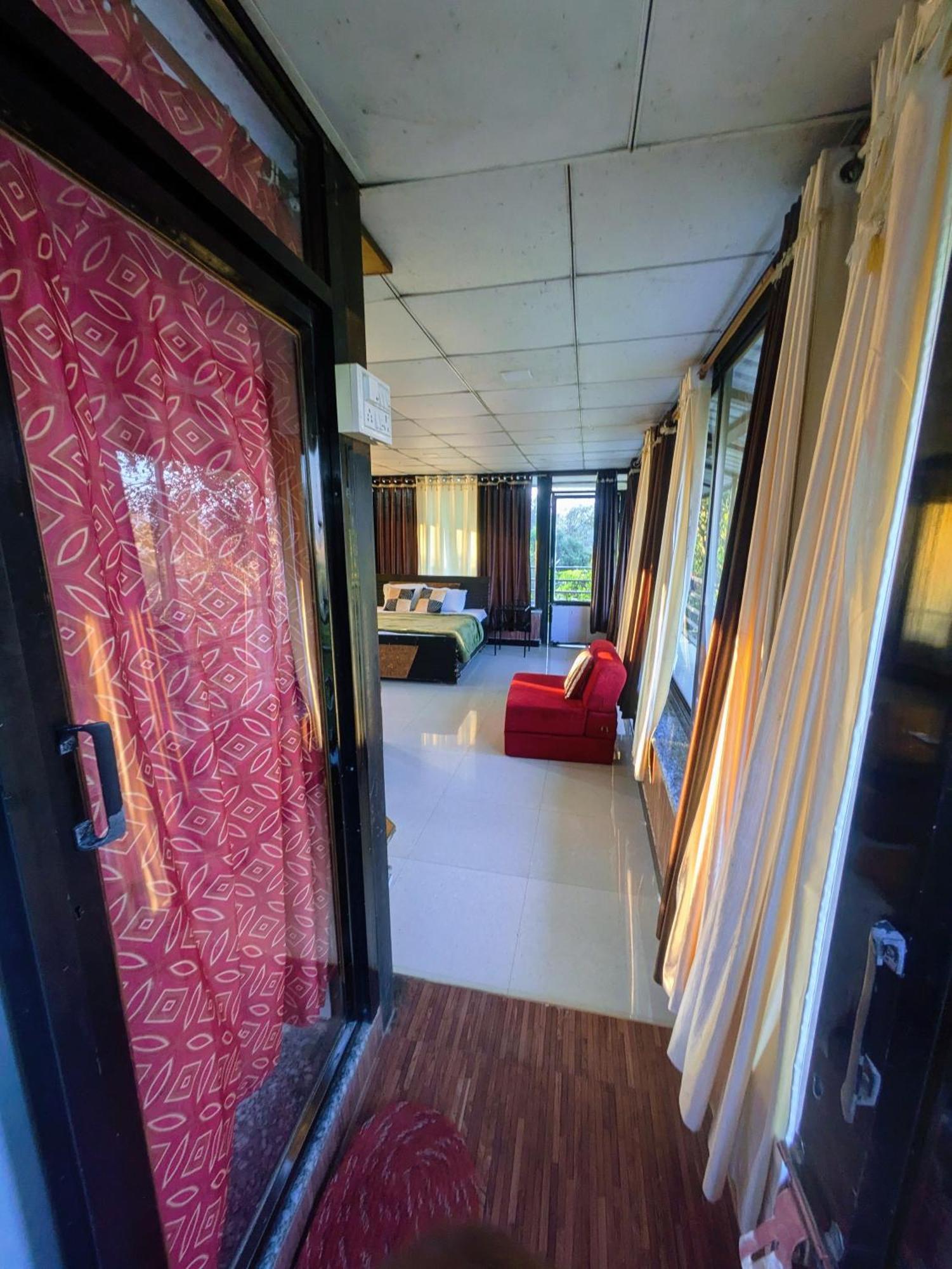 Villa Dude Ranch Mount Abu Exterior foto